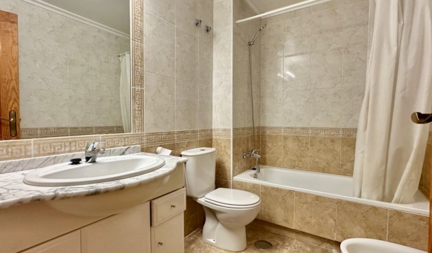 Återförsäljning - Apartment -
Orihuela Costa - Costa Blanca