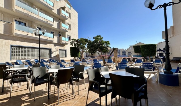 Återförsäljning - Apartment -
Orihuela Costa - Costa Blanca