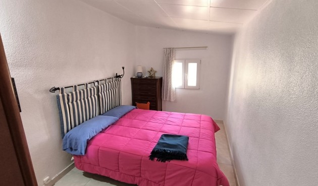 Resale - Villa -
Yecla - Inland