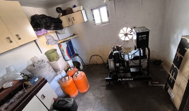 Resale - Villa -
Yecla - Inland