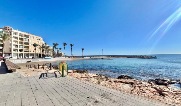 Resale - Apartment -
Torrevieja - Centro