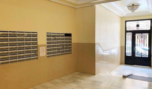 Brukt - Apartment -
Torrevieja - Playa del Cura