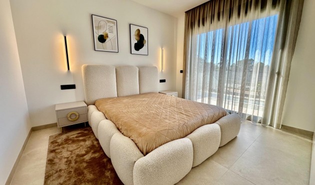 Resale - Villa -
Orihuela - Las Colinas Golf