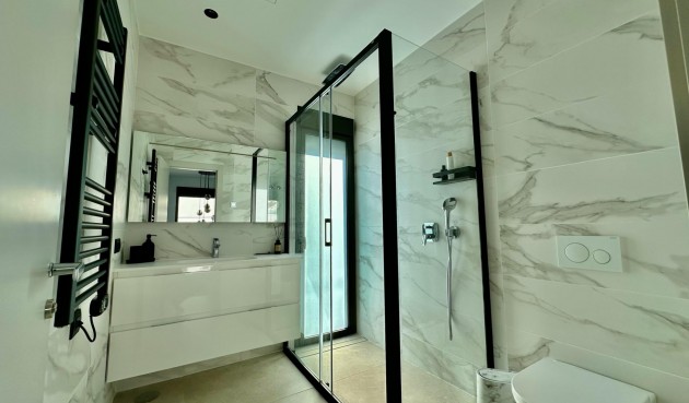 Resale - Villa -
Orihuela - Las Colinas Golf