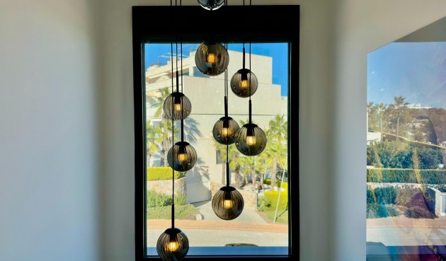 Resale - Villa -
Orihuela - Las Colinas Golf