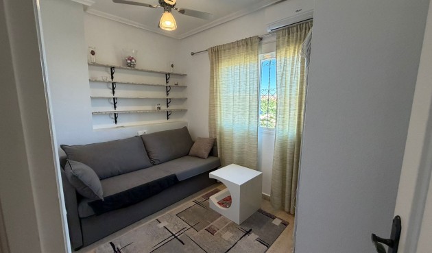 Brukt - Town House -
Orihuela Costa - Costa Blanca