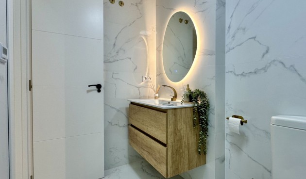 Resale - Apartment -
Orihuela Costa - Costa Blanca