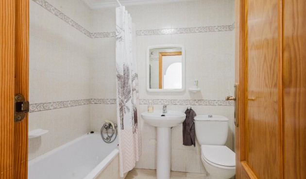 Brukt - Bungalow -
Torrevieja - Costa Blanca