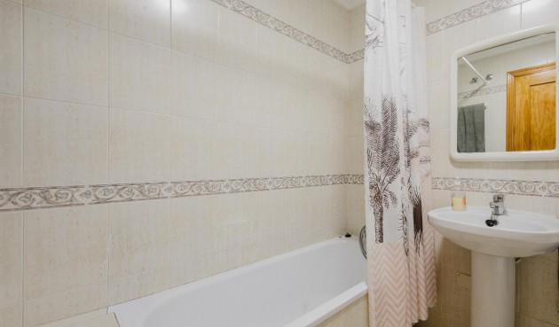 Brukt - Bungalow -
Torrevieja - Costa Blanca