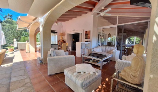 Resale - Villa -
Jávea - Costa Blanca