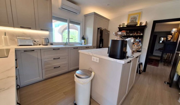 Resale - Villa -
Jávea - Costa Blanca