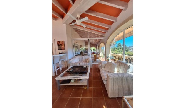 Resale - Villa -
Jávea - Costa Blanca