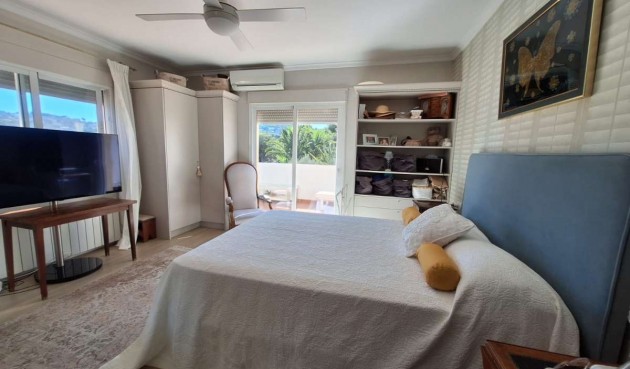 Resale - Villa -
Jávea - Costa Blanca