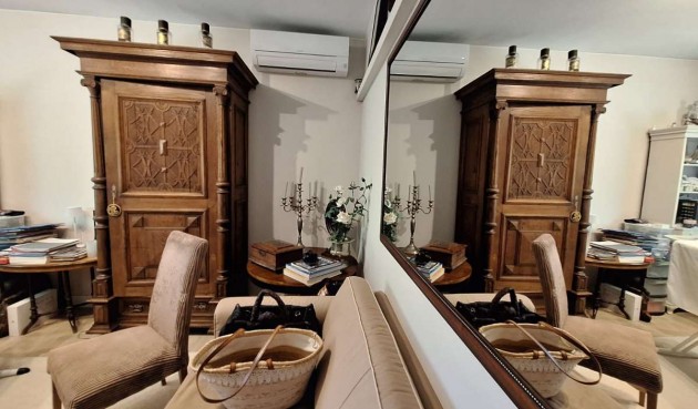 Resale - Villa -
Jávea - Costa Blanca