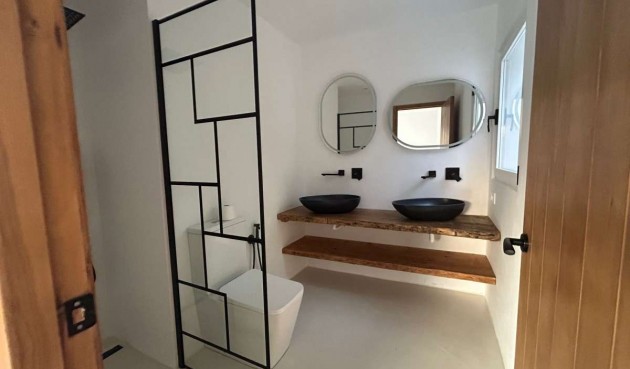 Resale - Villa -
Jávea - Costa Blanca