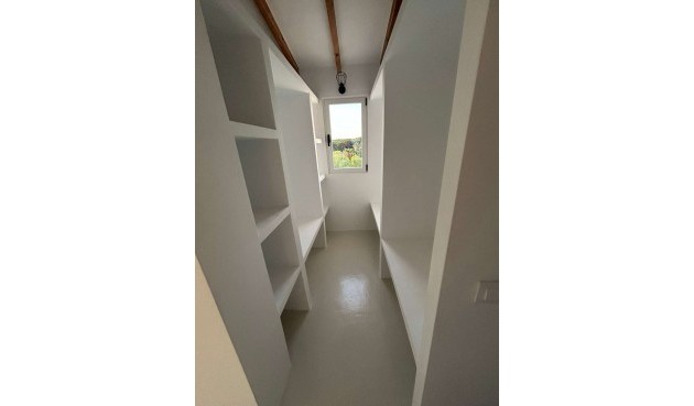 Resale - Villa -
Jávea - Costa Blanca