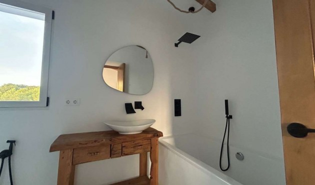 Resale - Villa -
Jávea - Costa Blanca