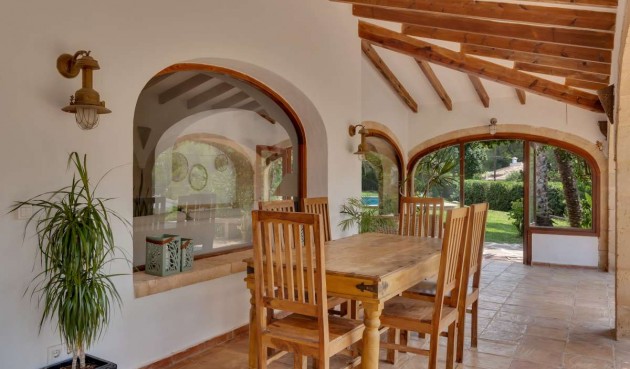 Resale - Villa -
Jávea - Costa Blanca