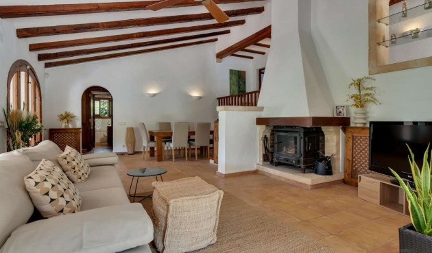 Resale - Villa -
Jávea - Costa Blanca