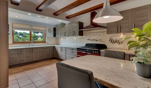 Resale - Villa -
Jávea - Costa Blanca