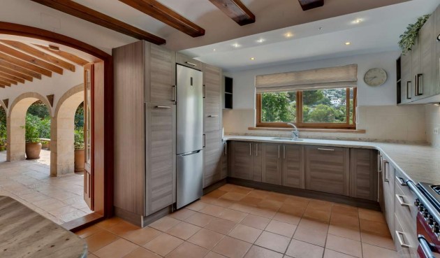 Resale - Villa -
Jávea - Costa Blanca