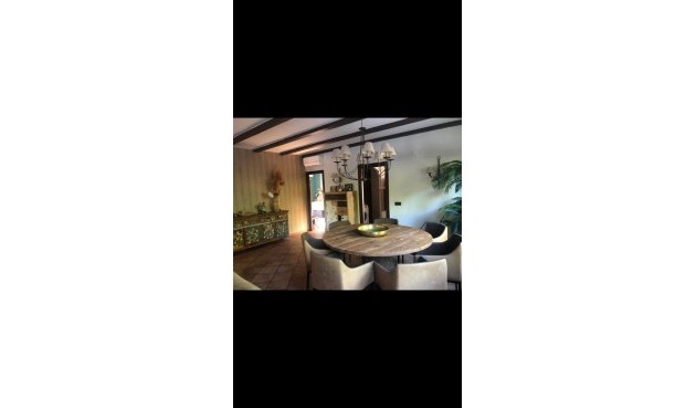 Resale - Villa -
Elda - Inland