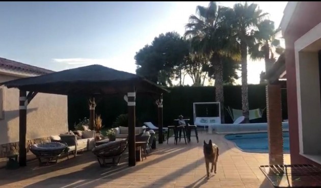 Resale - Villa -
Elda - Inland