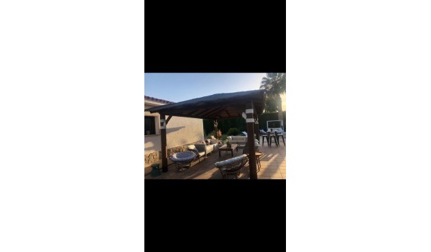 Resale - Villa -
Elda - Inland