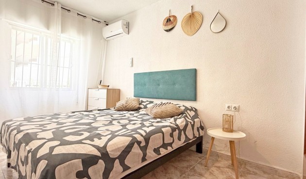 Återförsäljning - Apartment -
Torrevieja - Costa Blanca
