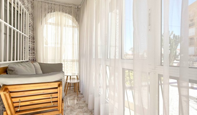 Återförsäljning - Apartment -
Torrevieja - Costa Blanca