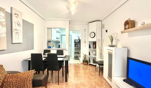 Resale - Apartment -
Torrevieja - Estacion De Autobuses