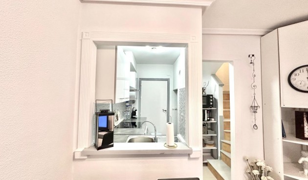 Resale - Apartment -
Torrevieja - Estacion De Autobuses