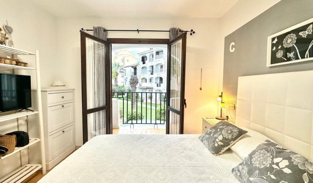 Resale - Apartment -
Torrevieja - Estacion De Autobuses