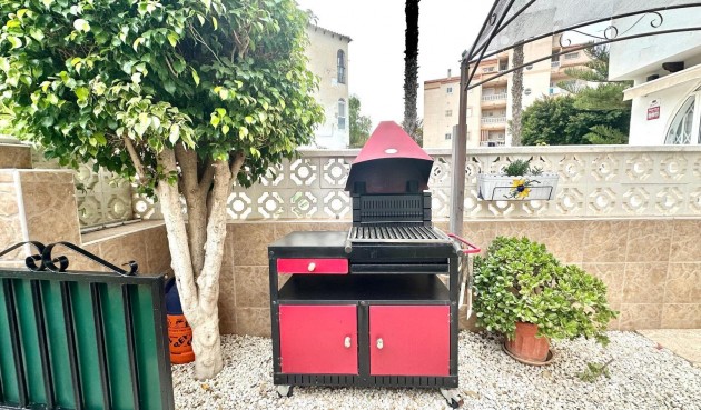 Resale - Apartment -
Torrevieja - Estacion De Autobuses