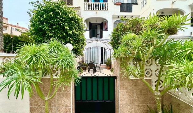 Resale - Apartment -
Torrevieja - Estacion De Autobuses
