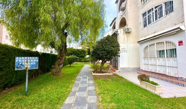 Resale - Apartment -
Torrevieja - Estacion De Autobuses