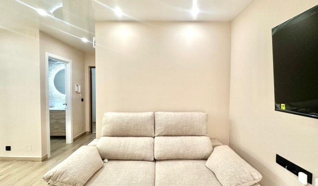 Brukt - Apartment -
Torrevieja - Centro