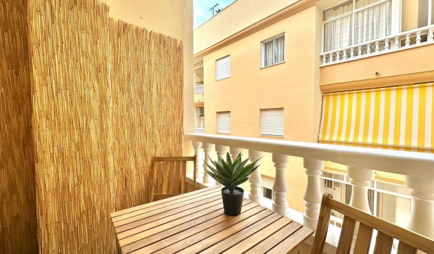 Brukt - Apartment -
Torrevieja - Centro
