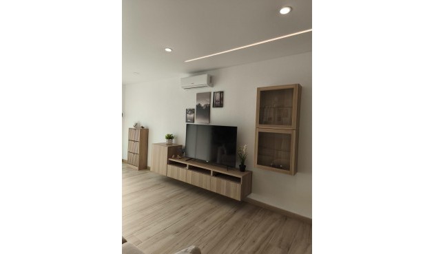 Återförsäljning - Town House -
Torrevieja