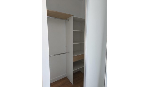 Återförsäljning - Town House -
Torrevieja