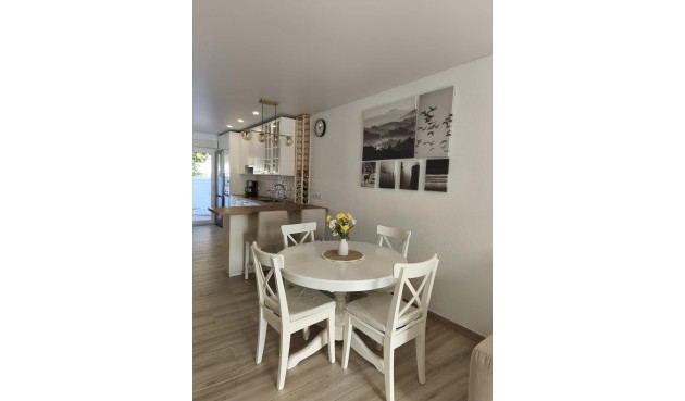 Återförsäljning - Town House -
Torrevieja