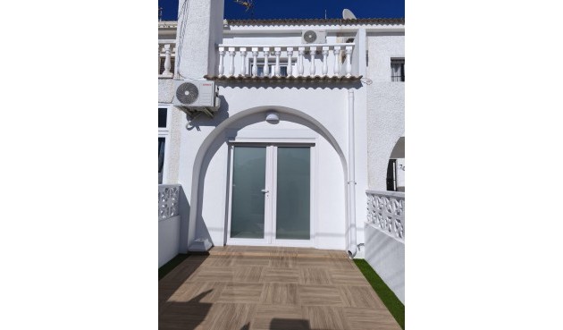 Återförsäljning - Town House -
Torrevieja