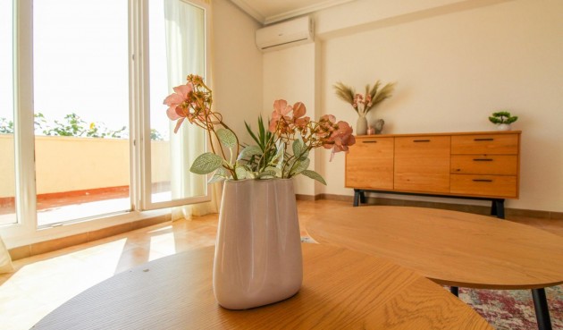 Resale - Penthouse -
Torrevieja - Punta Prima