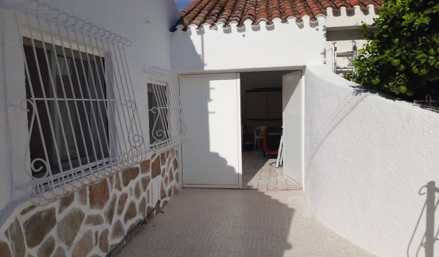 Brukt - Town House -
Santiago de la Ribera - Centro