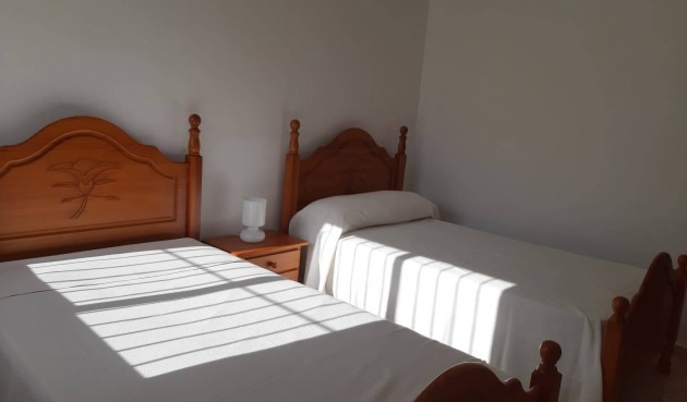 Brukt - Town House -
Santiago de la Ribera - Centro