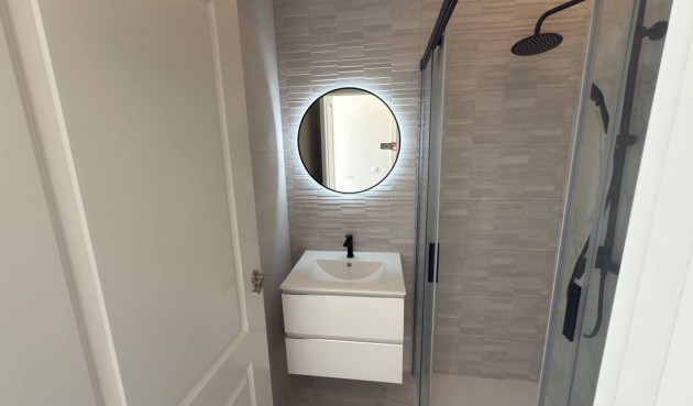 Brukt - Town House -
Torrevieja - aguas nuevas