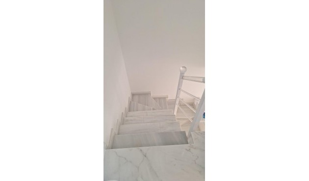 Brukt - Town House -
Torrevieja - aguas nuevas