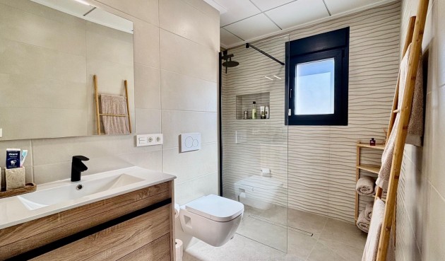 New Build - Villa -
Rafal - polideportivo