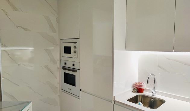 Återförsäljning - Apartment -
Torrevieja - Costa Blanca