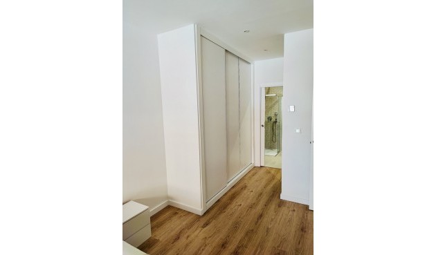 Återförsäljning - Apartment -
Torrevieja - Costa Blanca